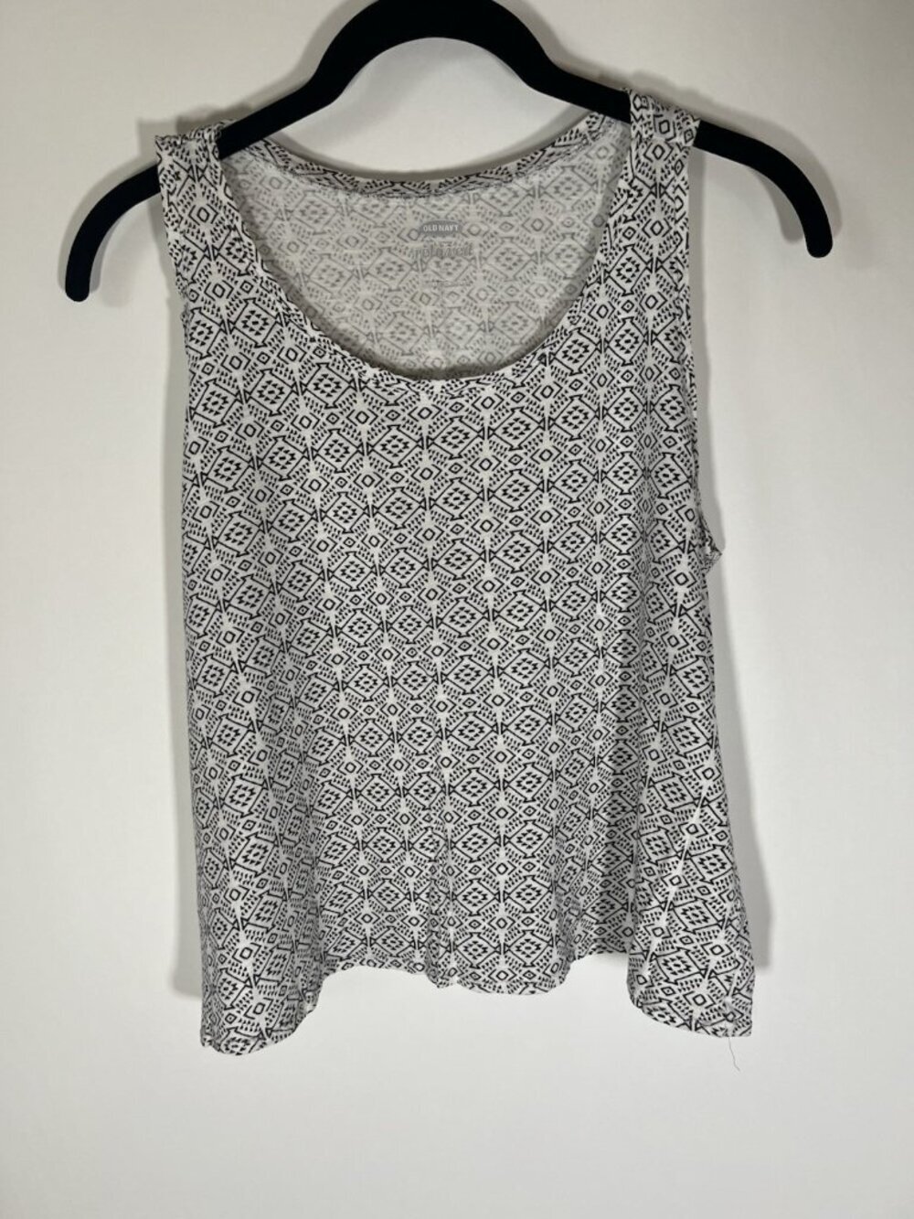 Vintage Y2K Old Navy white black aztec tank top M relaxed festival lightweight